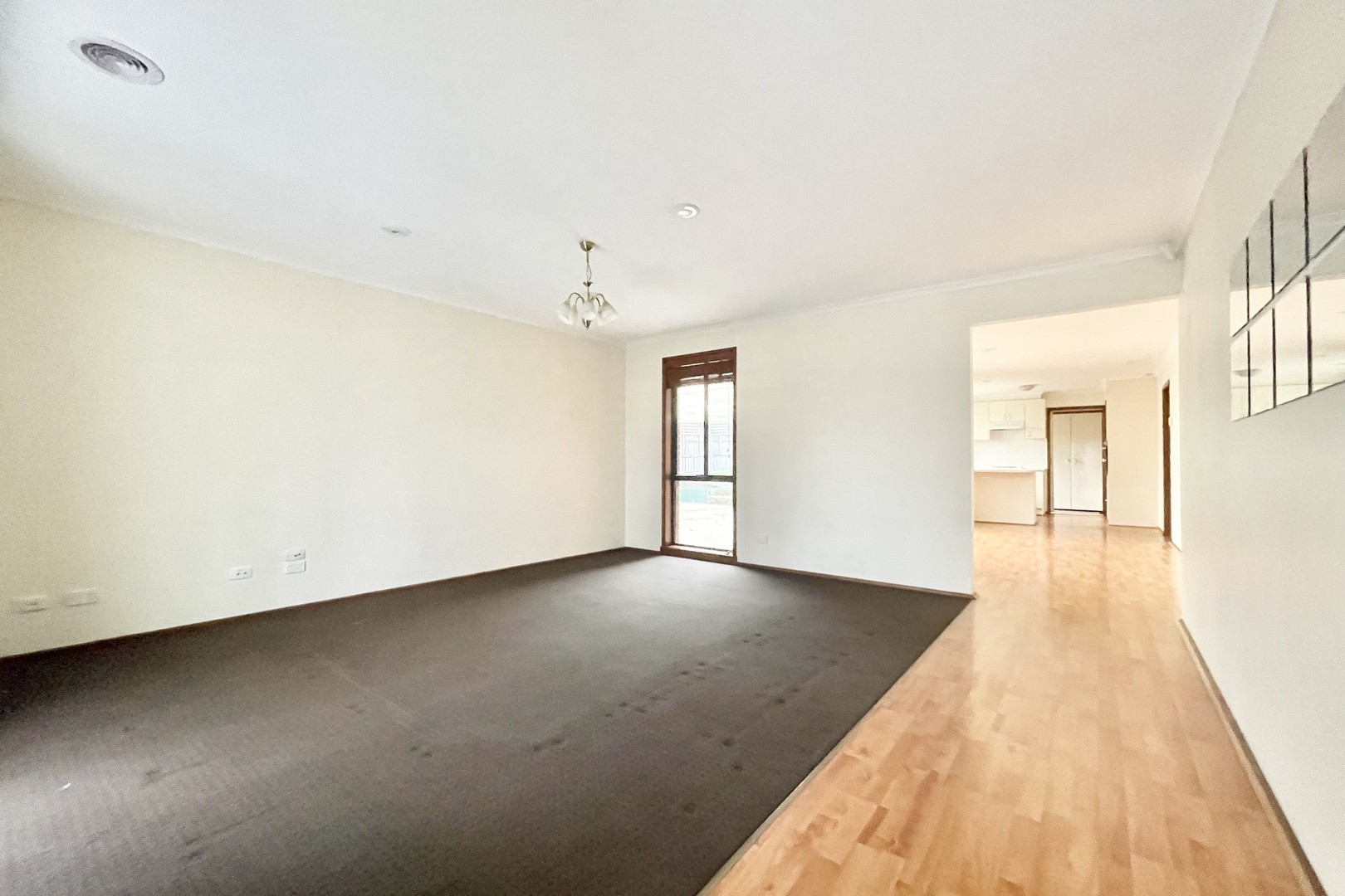 8 Bardsley CourtNarre Warren, VIC 3805, Narre Warren - Thumbnail 3