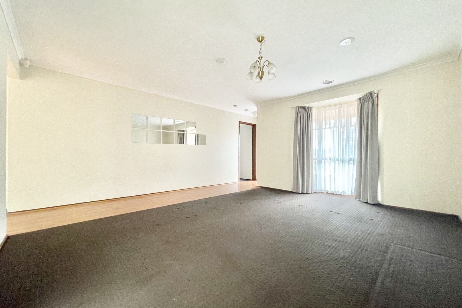 8 Bardsley CourtNarre Warren, VIC 3805, Narre Warren - Thumbnail 4