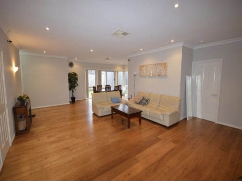 2/13 Jarrah Court, Glen Waverley, VIC 3150 - Thumbnail 2 - 07/09/2021