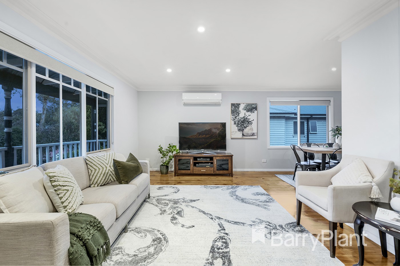 40 Bristol CrescentLilydale, VIC 3140, Lilydale - Thumbnail 2
