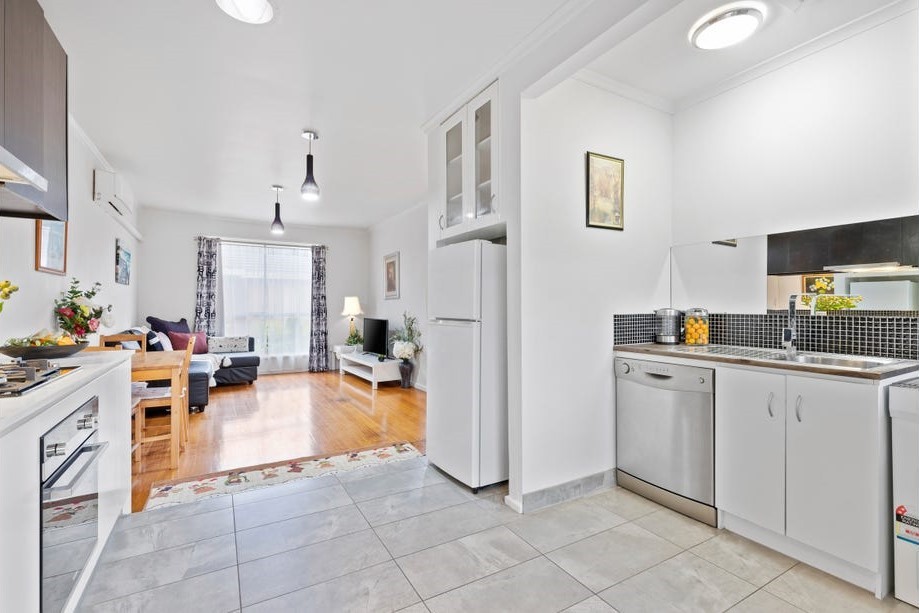 4/22-26 Glen StreetWerribee, VIC 3030, Werribee - Thumbnail 2