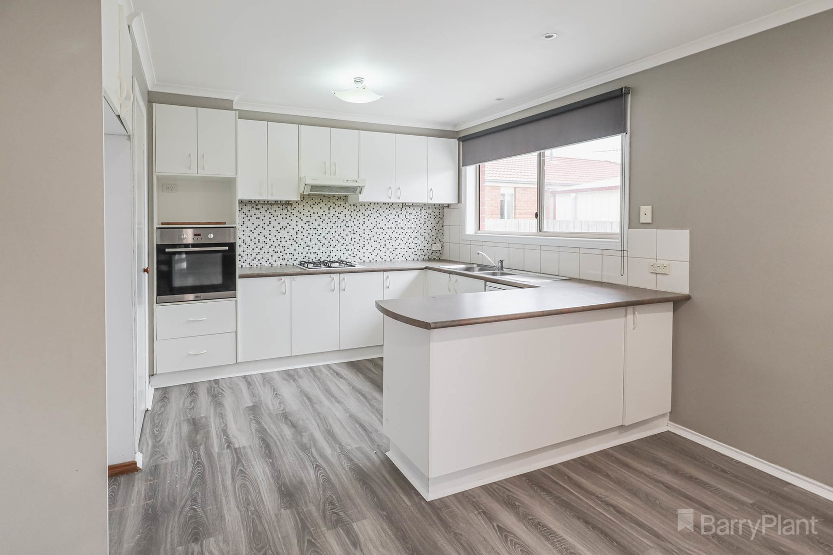 1 Rossi ClosePakenham, VIC 3810, Pakenham - Thumbnail 6