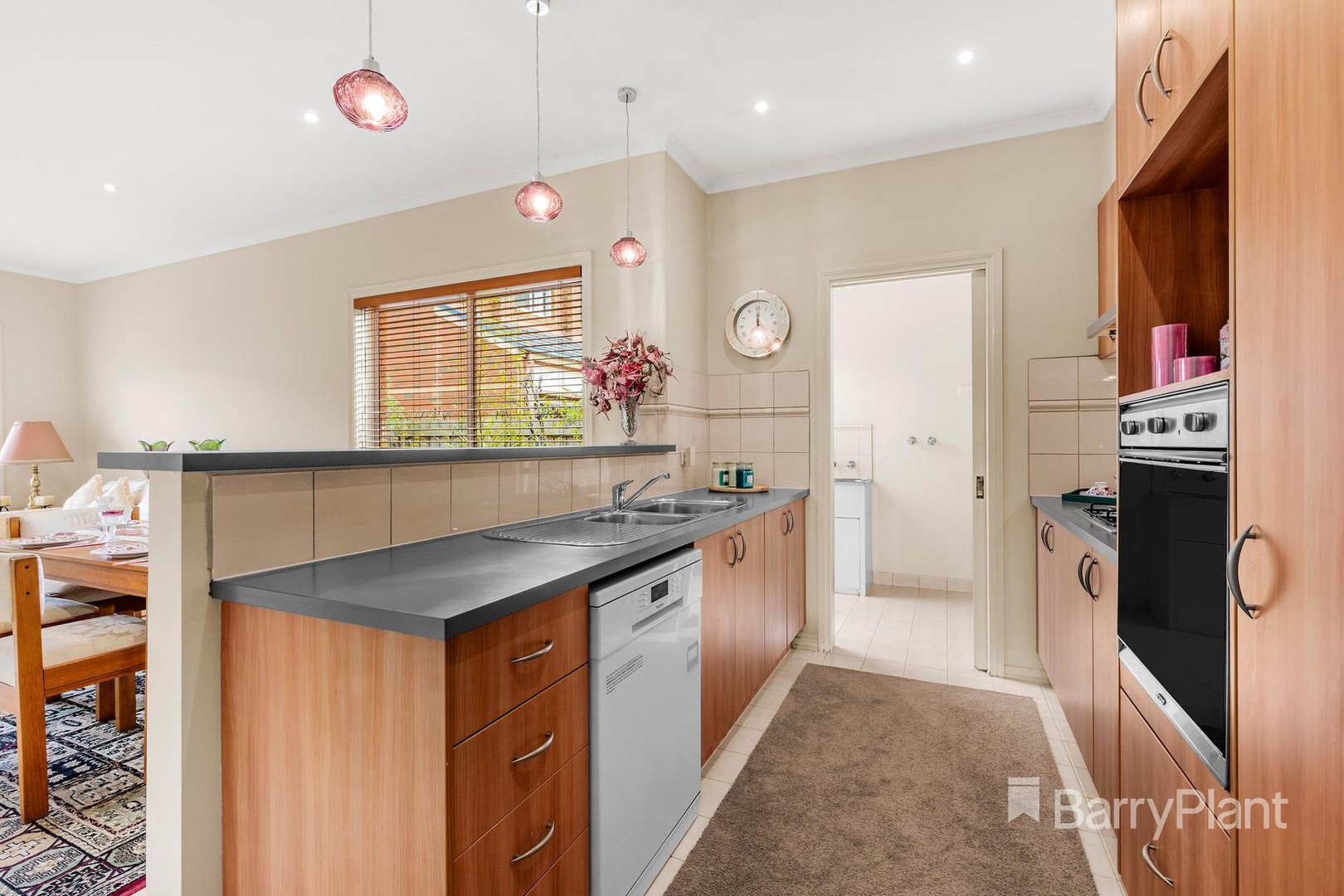 16 Hummingbird PlaceSouth Morang, VIC 3752, South Morang - Thumbnail 3