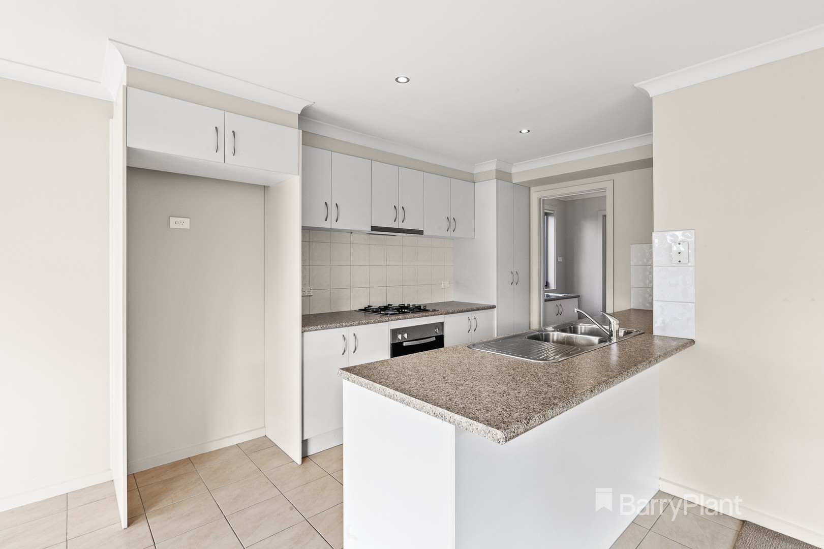 7/31-33 Haley StreetDiamond Creek, VIC 3089  - Leased, Diamond Creek - Thumbnail 3