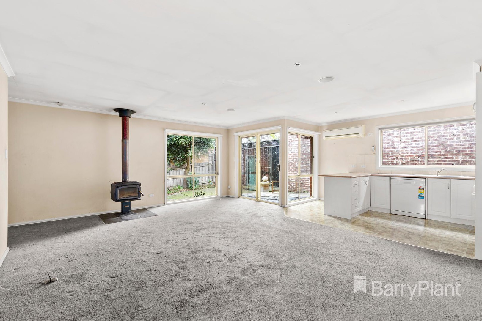2 Sandringham  Street, Wantirna, VIC 3152 - Thumbnail 2 - 09/09/2021