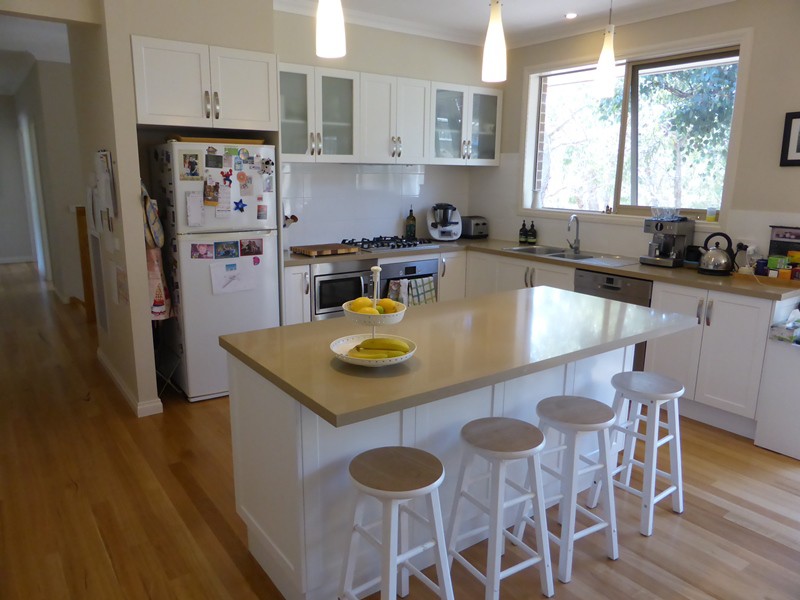 119 Everleigh Drive, Diamond Creek, VIC 3089 - Thumbnail 2 - 10/09/2021