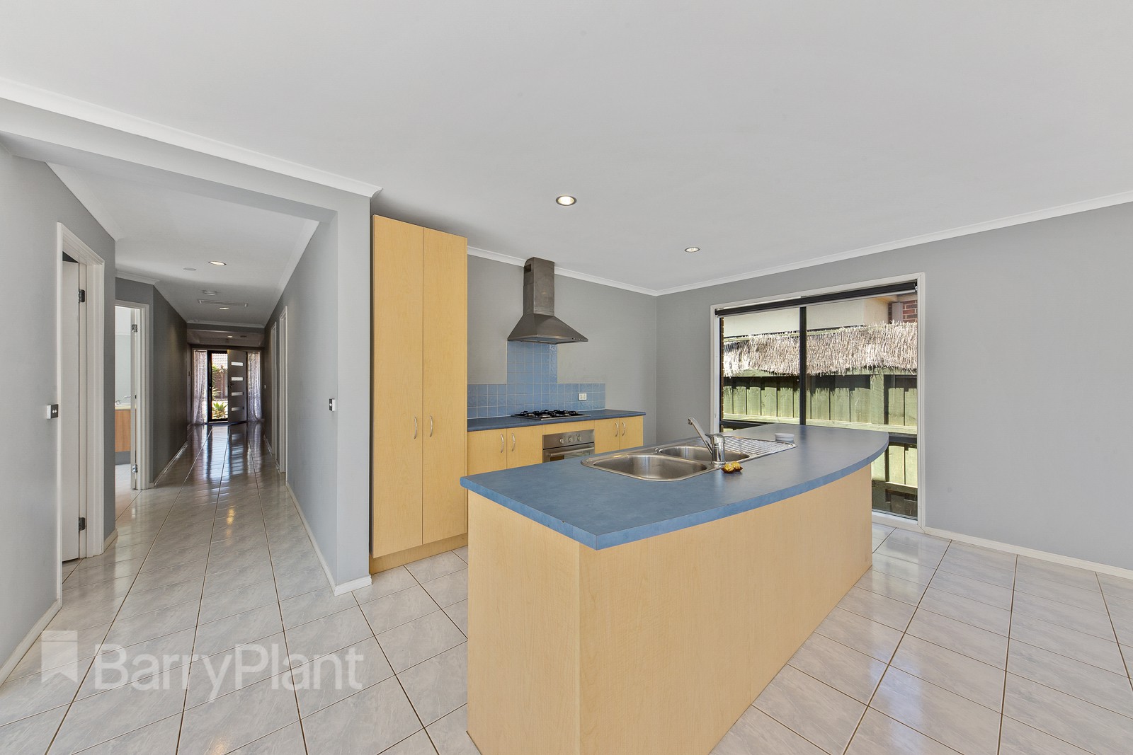 6 Alderstead Place, Caroline Springs, VIC 3023 - Thumbnail 1 - 10/09/2021