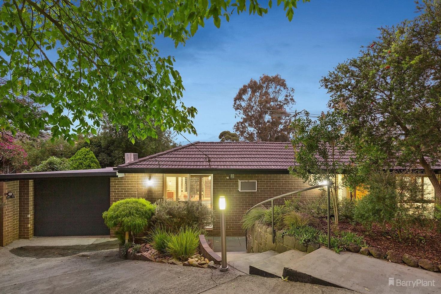394 Thompsons Road, Templestowe Lower, VIC 3107