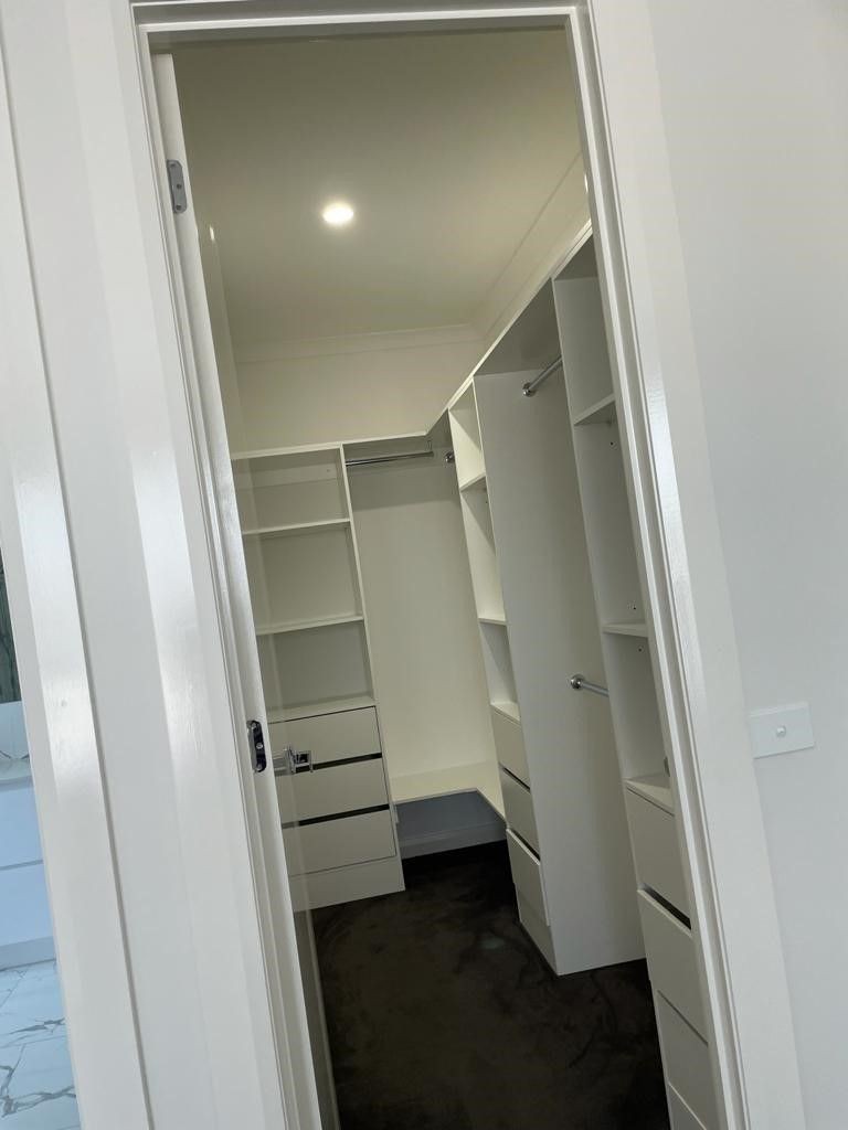 18 Red Wattle WayGreenvale, VIC 3059, Greenvale - Thumbnail 7