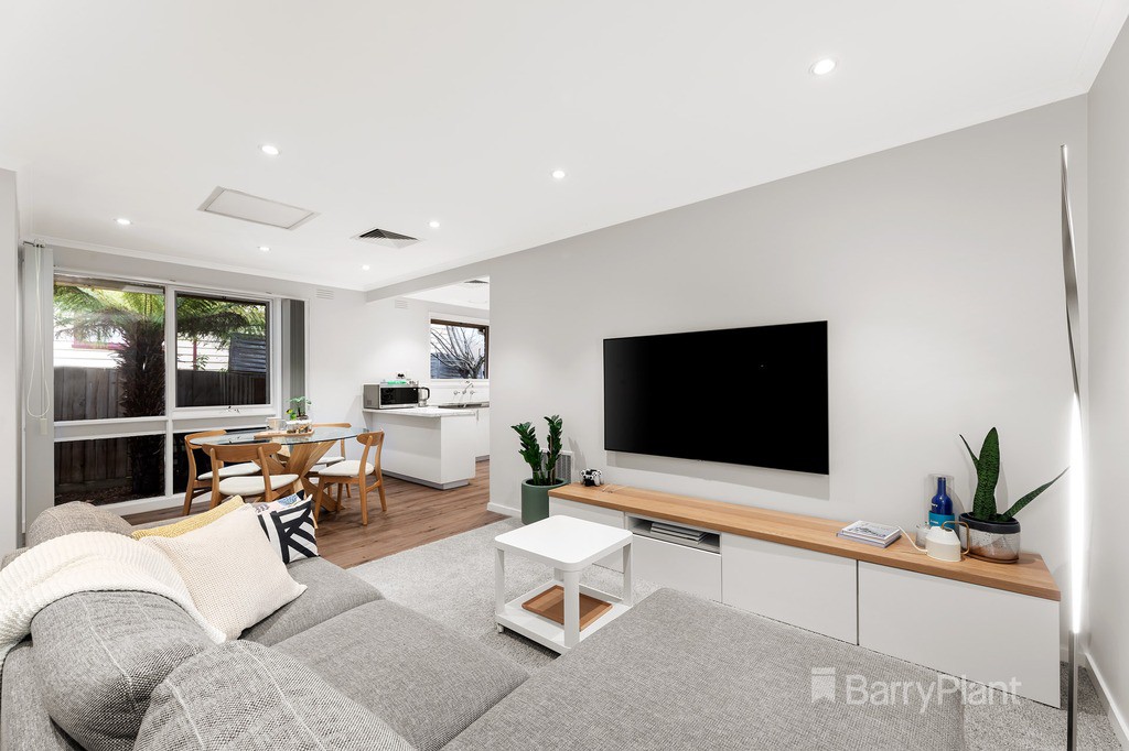 34A Deakin Street, Mitcham, VIC 3132, Mitcham - Thumbnail 3
