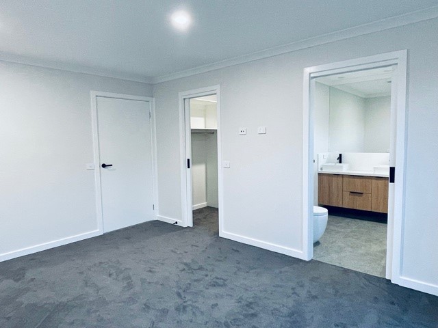 39 Rangeview Street, Warragul, VIC 3820, Warragul - Thumbnail 3