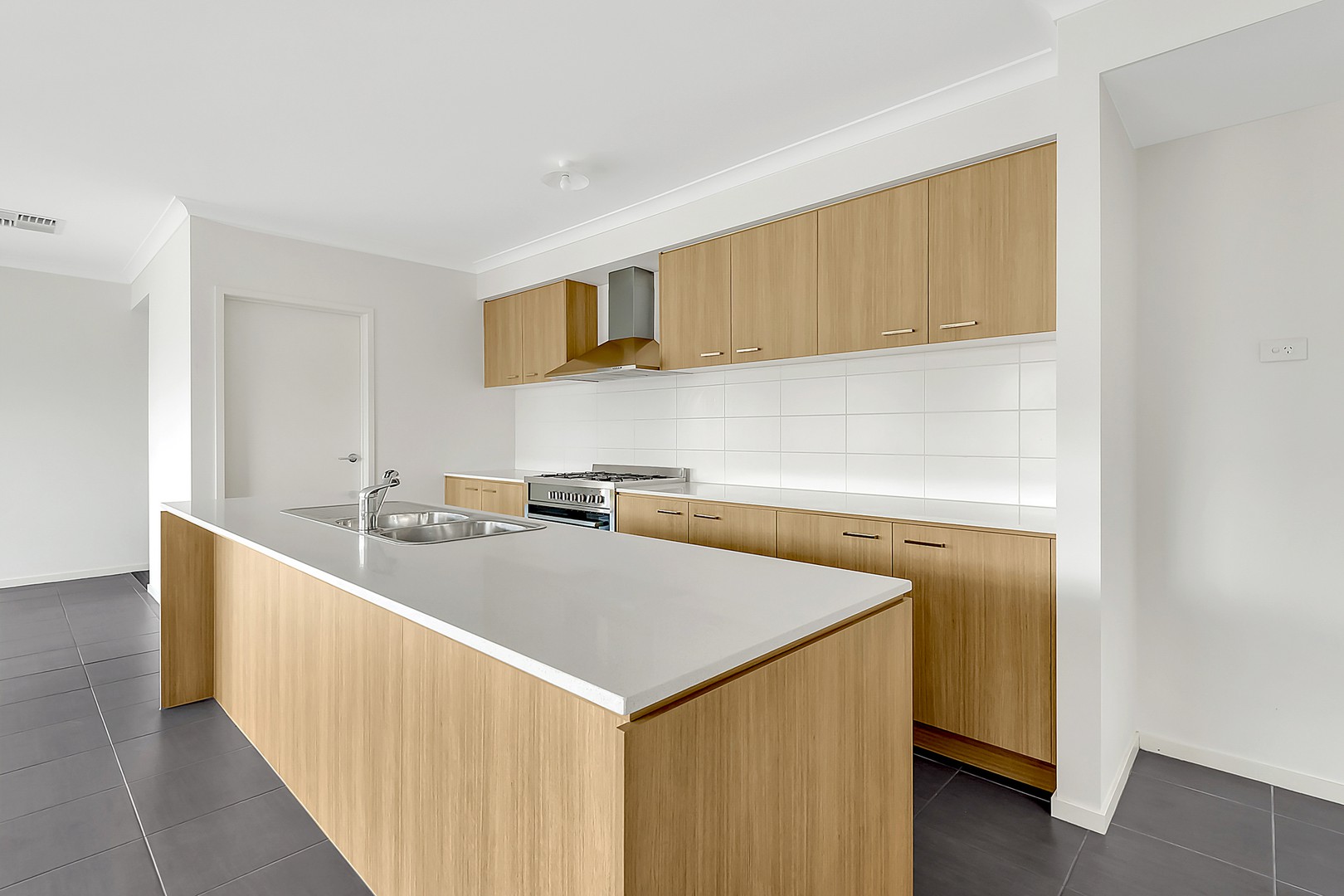 1 Napier Way, Mickleham, VIC 3064 - Thumbnail 1 - 13/09/2021