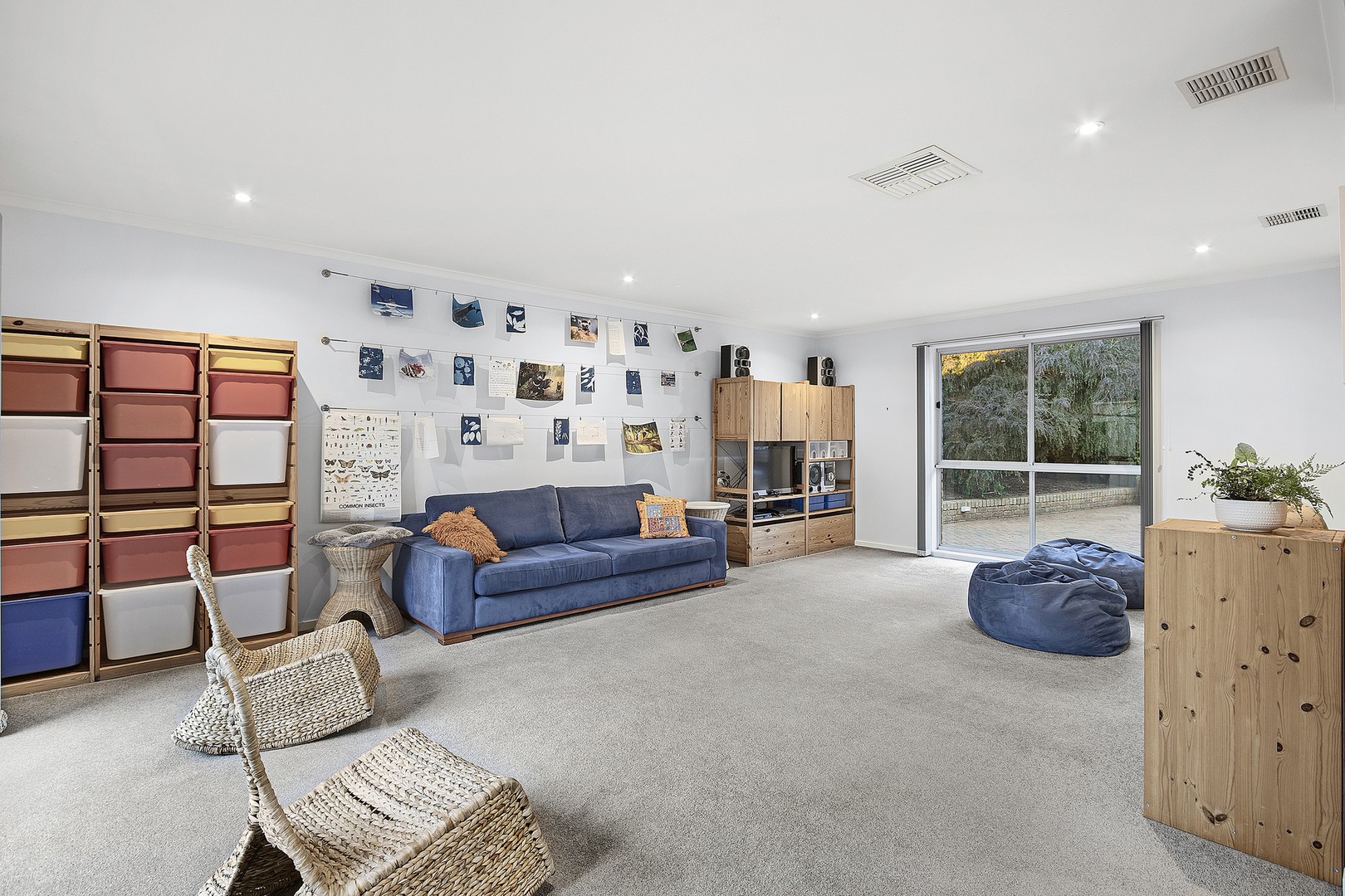 12 Hodges CloseRowville, VIC 3178, Rowville - Thumbnail 2