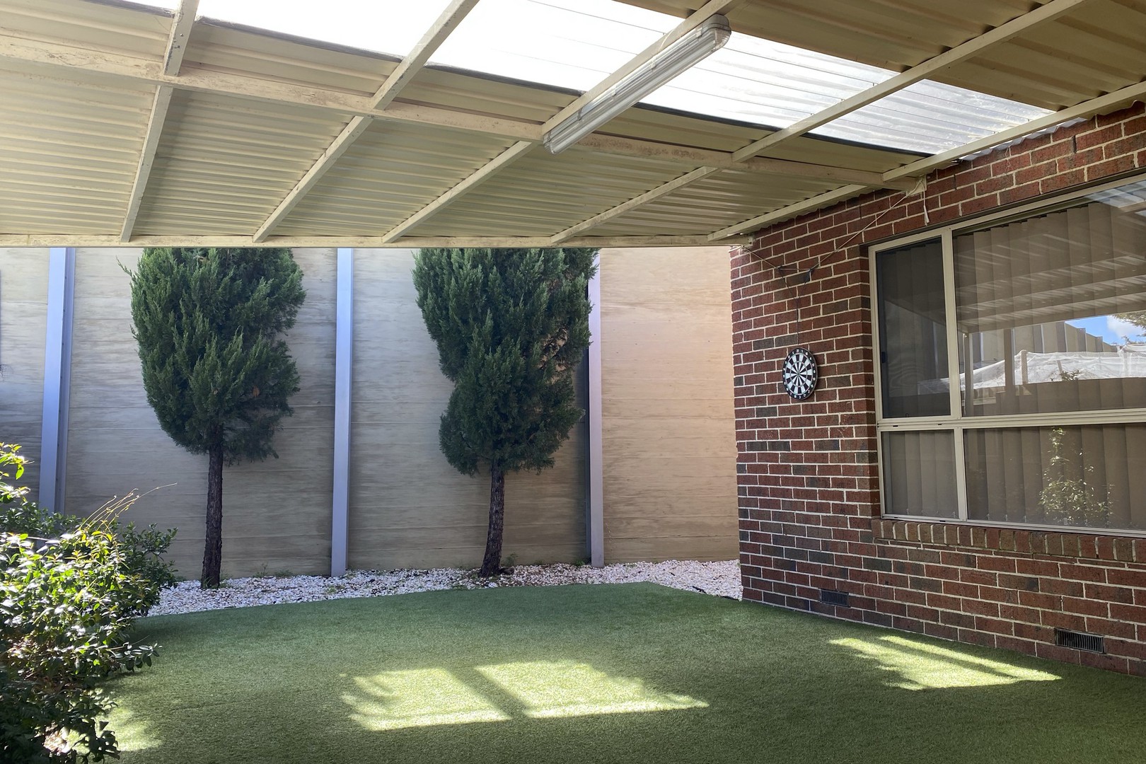4 Stretton Court, Mount Waverley, VIC 3149 - Thumbnail 1 - 13/09/2021