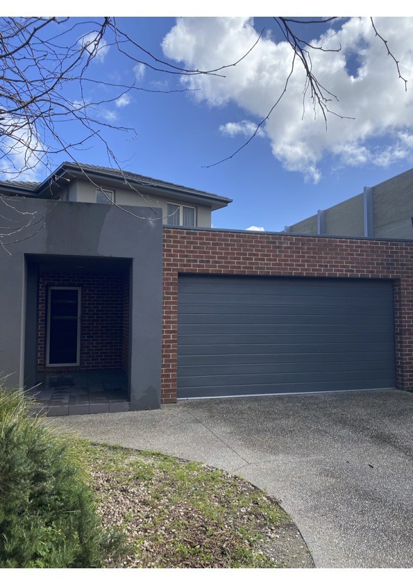 4 Stretton Court, Mount Waverley, VIC 3149 - Thumbnail 2 - 13/09/2021
