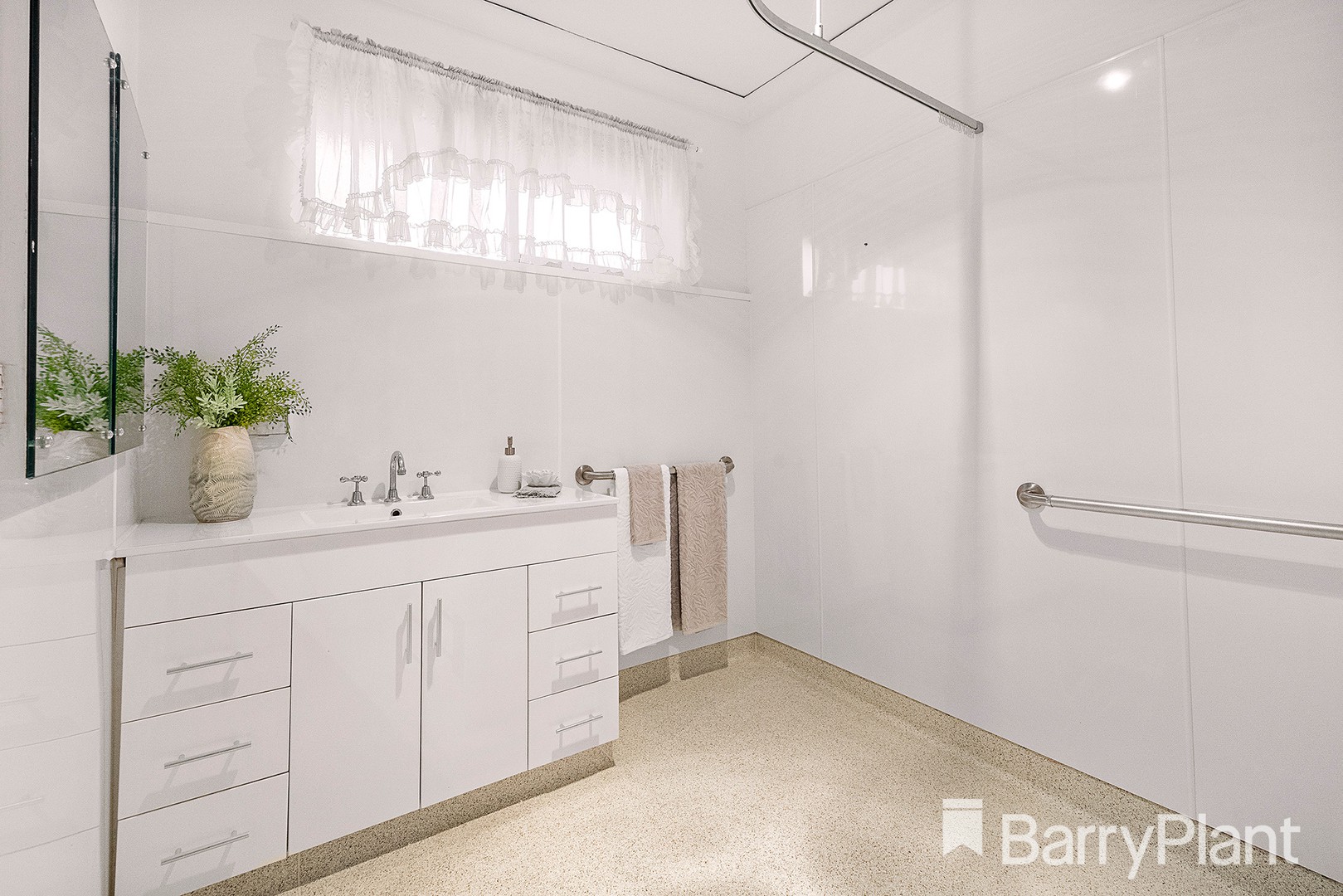 310 South RoadHampton East, VIC 3188, Hampton East - Thumbnail 8