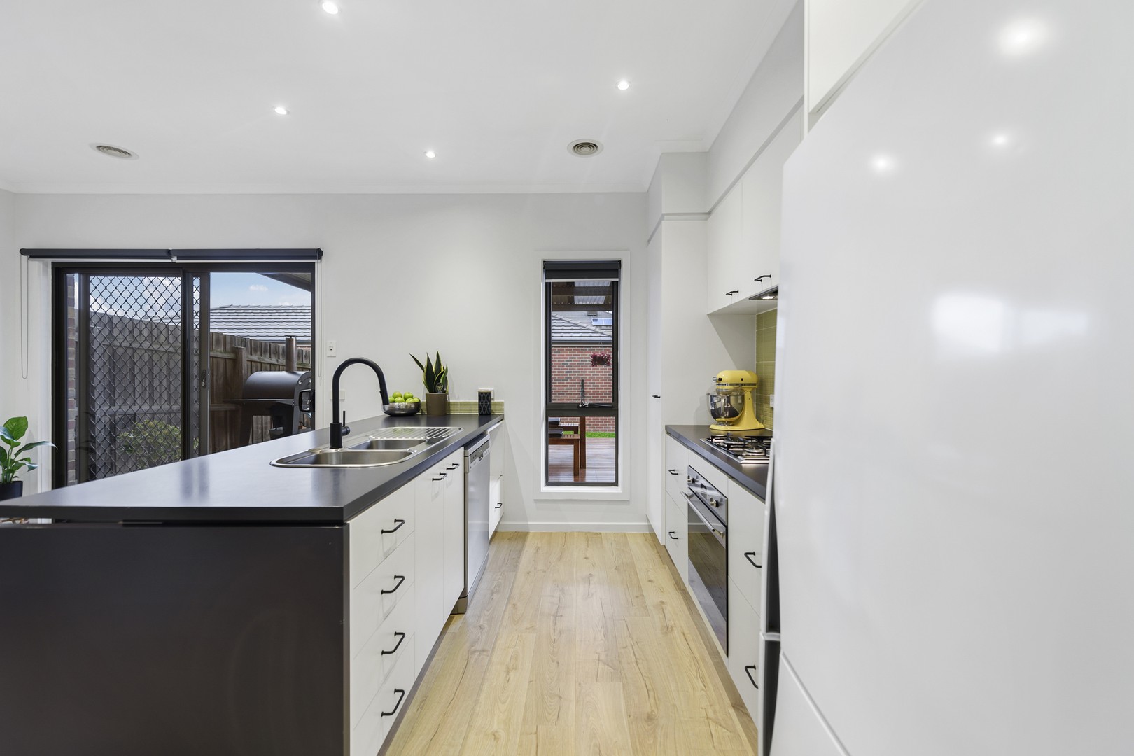 16 Callista CircuitTaylors Hill, VIC 3037, Taylors Hill - Thumbnail 4