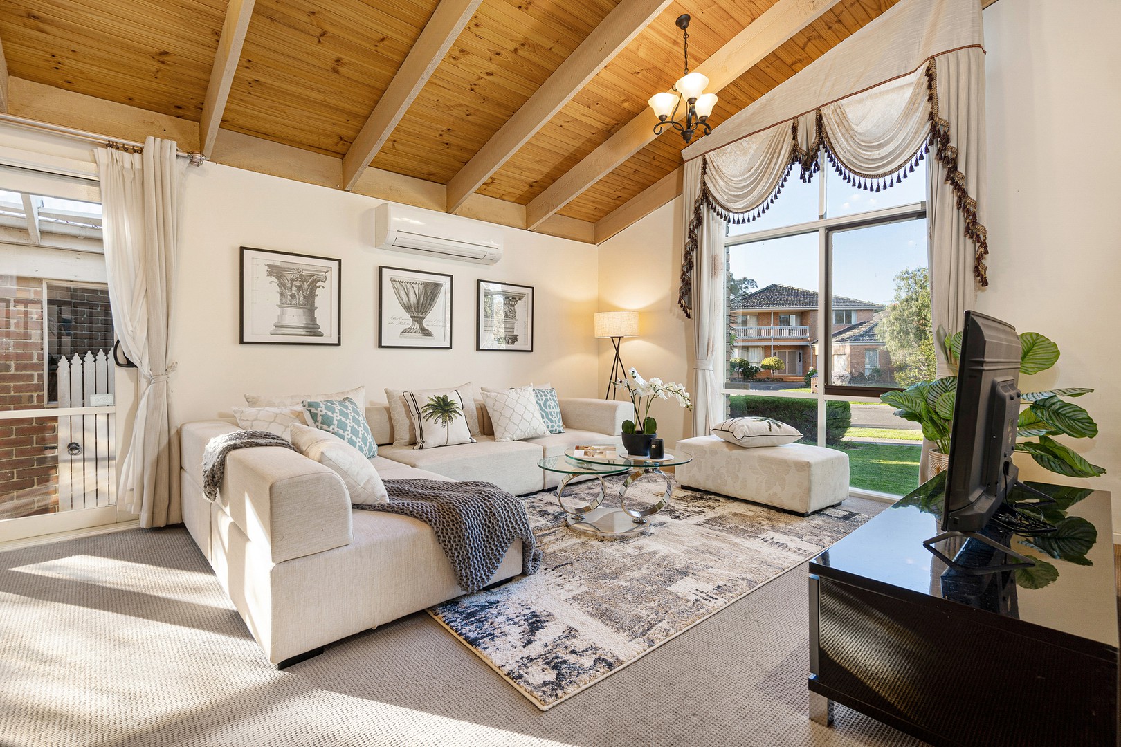 5 Cairn Curren CloseRowville, VIC 3178, Rowville - Thumbnail 2