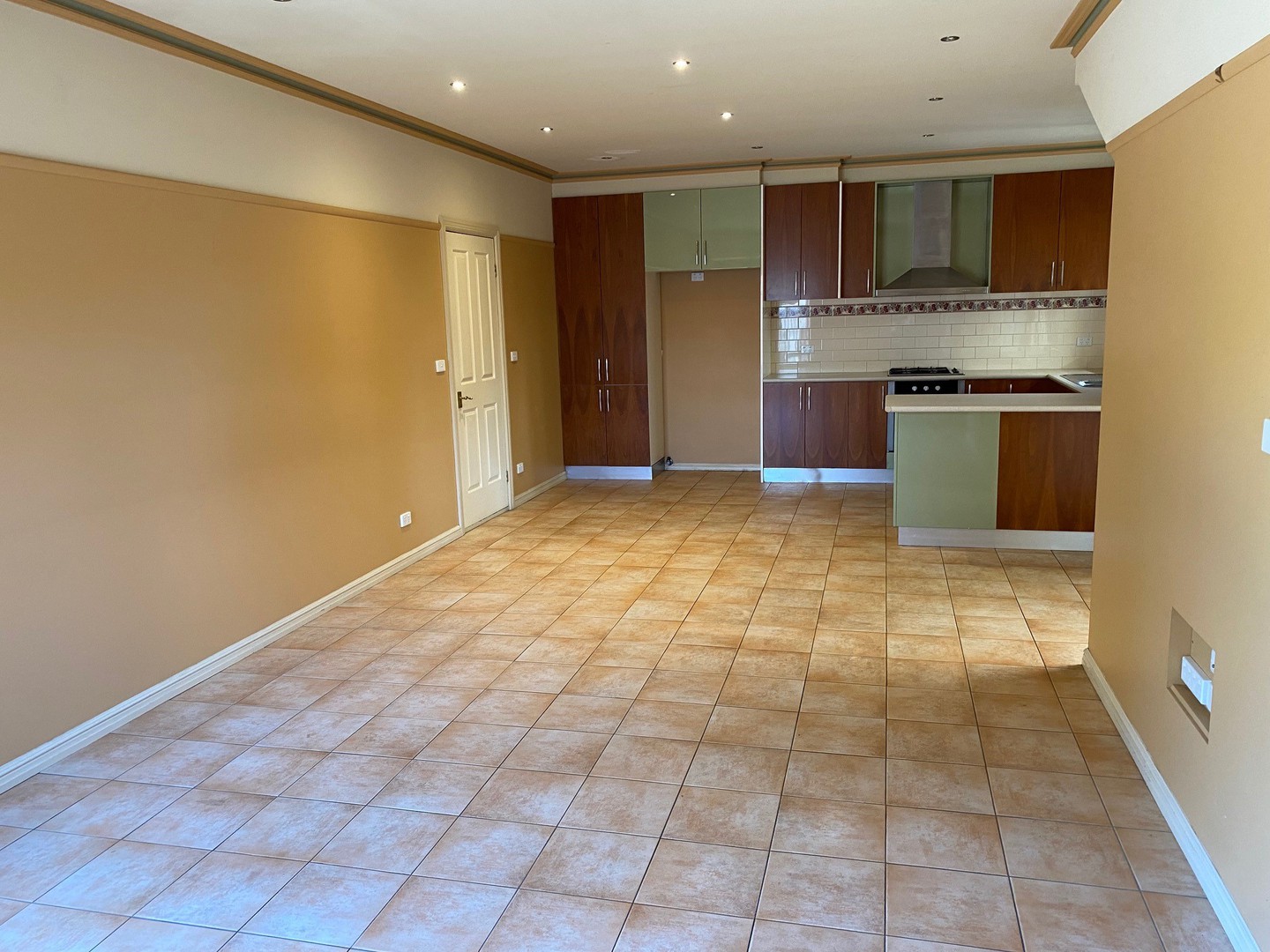 2/4 Burns Street, Moonee Ponds, VIC 3039 - Thumbnail 2 - 14/09/2021