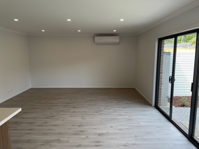 2/4 Arthur Place, Croydon, VIC 3136, Croydon - Thumbnail 2