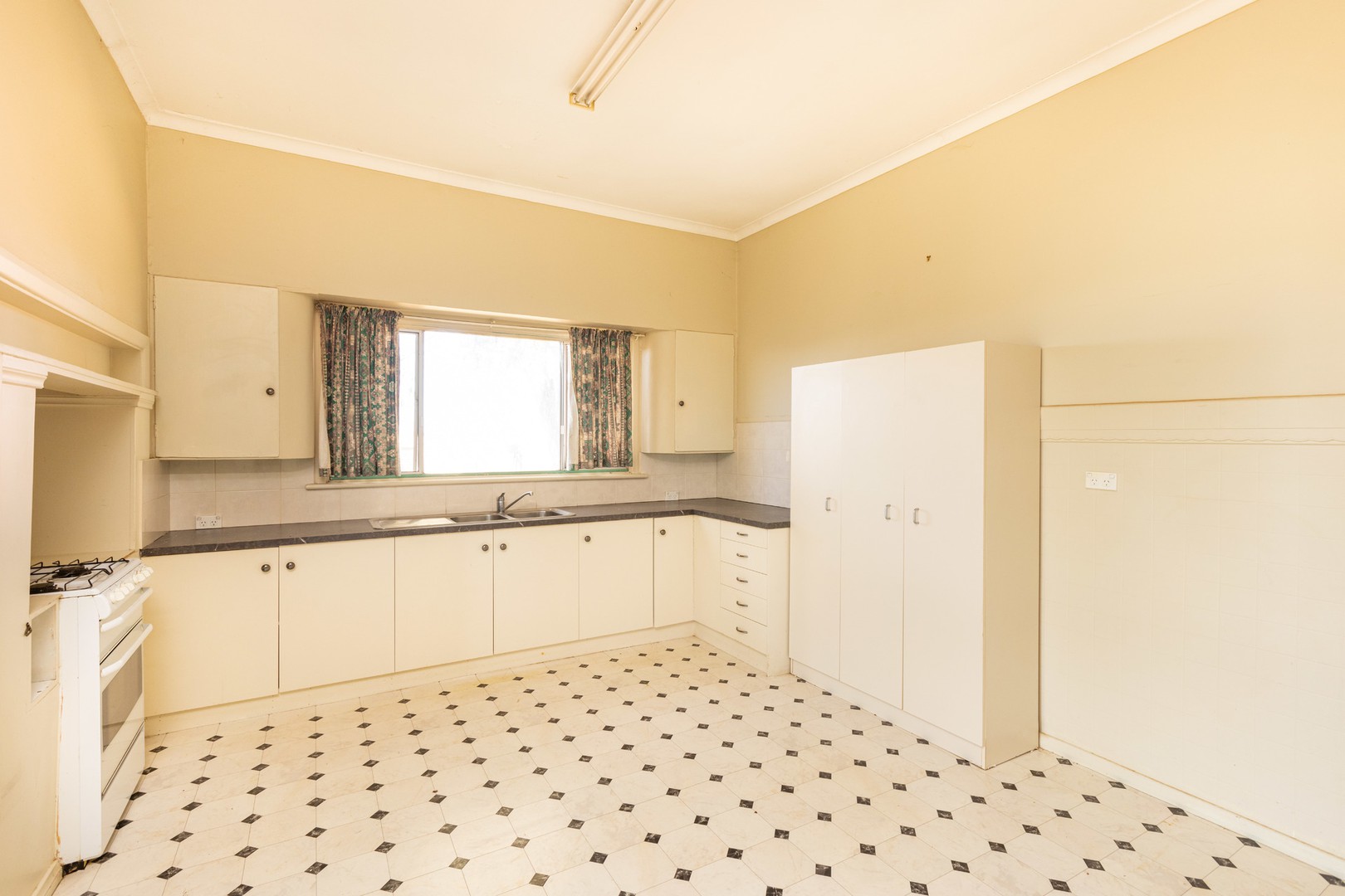 241 Cocklin AvenueRed Cliffs, VIC 3496, Red Cliffs - Thumbnail 4