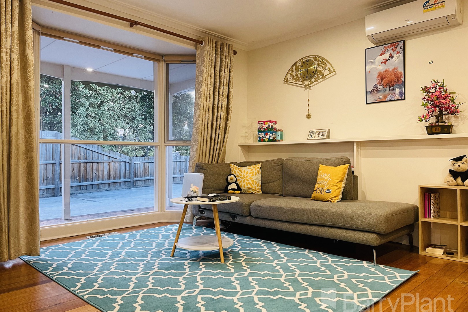52 Shalimar CrescentDandenong North, VIC 3175, Dandenong North - Thumbnail 3