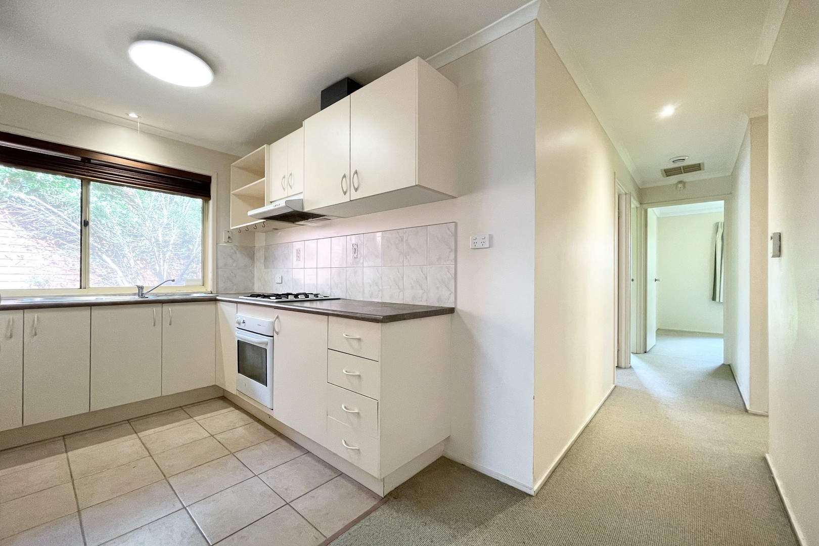 13 Riddleston CourtNarre Warren South, VIC 3805, Narre Warren South - Thumbnail 6