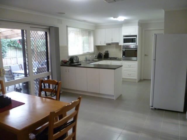 4 Balmoral Court, Rowville, VIC 3178, Rowville - Thumbnail 3