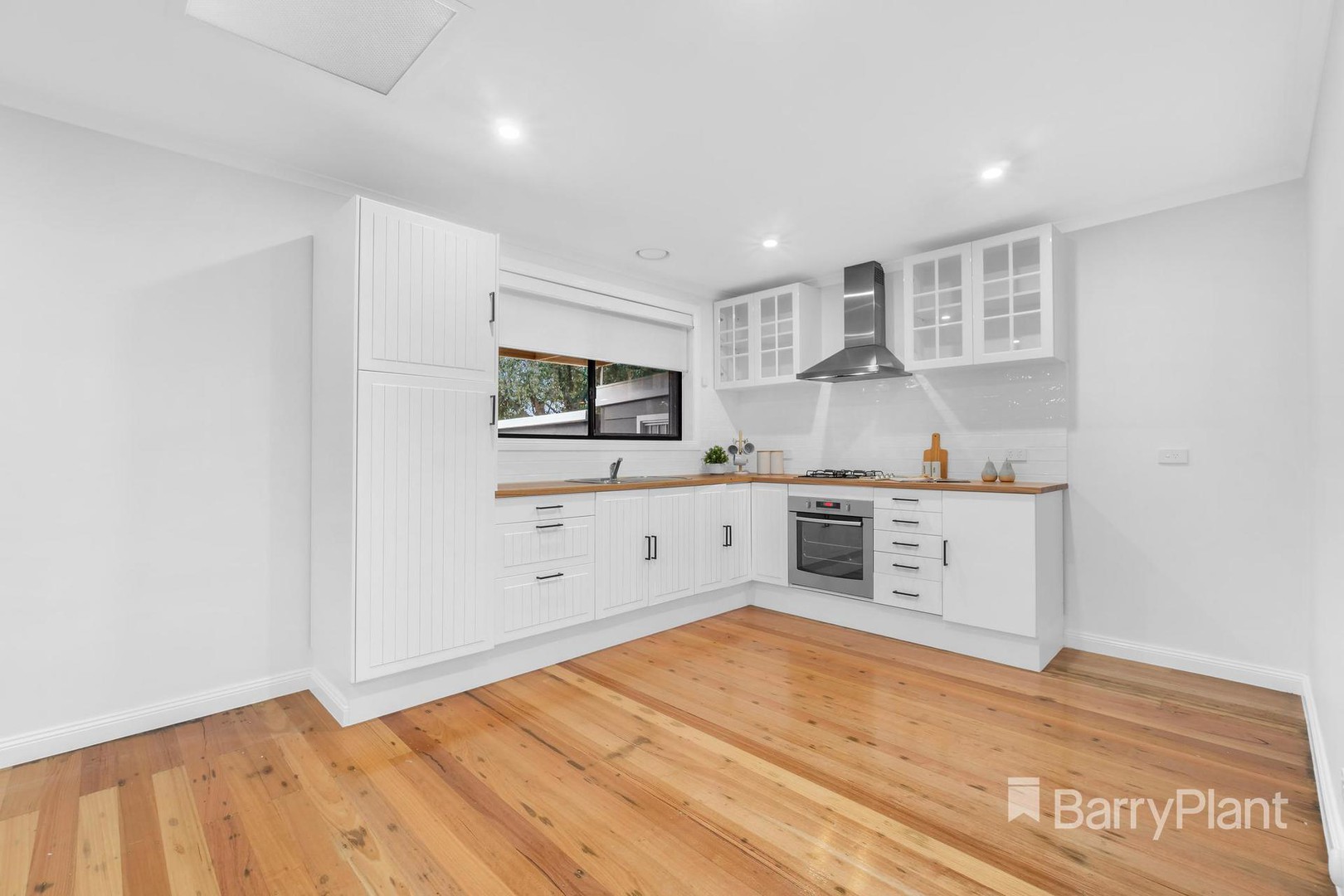 1 Strickland AvenueMill Park, VIC 3082, Mill Park - Thumbnail 3