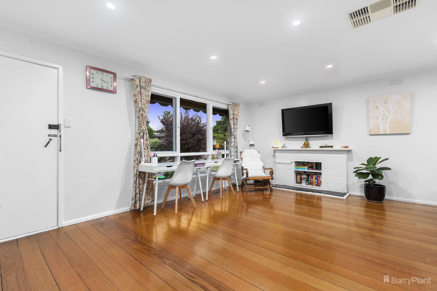 17 Nielsen Avenue, Nunawading, VIC 3131, Nunawading - Thumbnail 3
