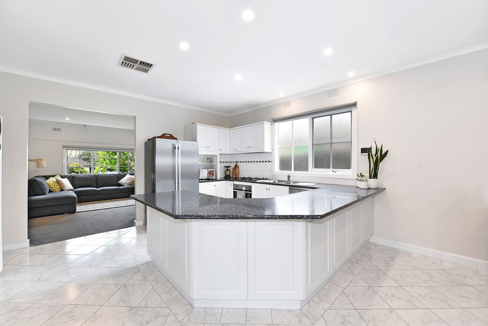 116 Hotham RoadNiddrie, VIC 3042, Niddrie - Thumbnail 3