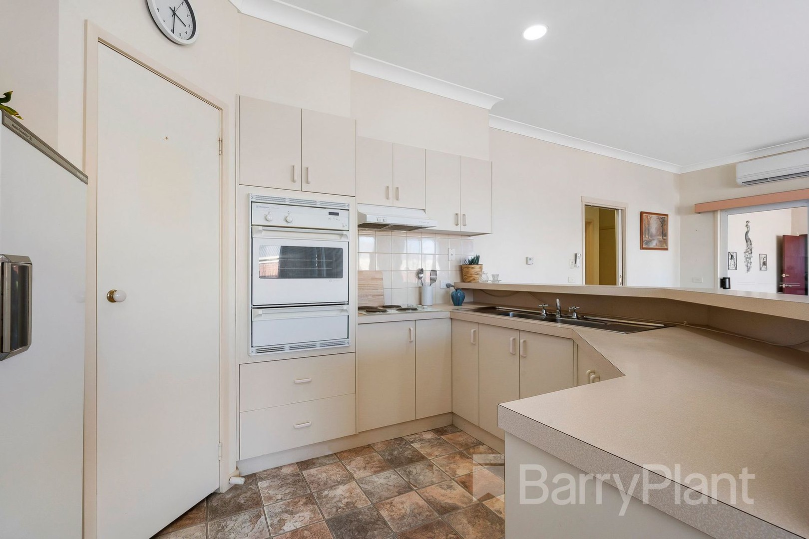 12 Sunderland RoadWandana Heights, VIC 3216, Wandana Heights - Thumbnail 5