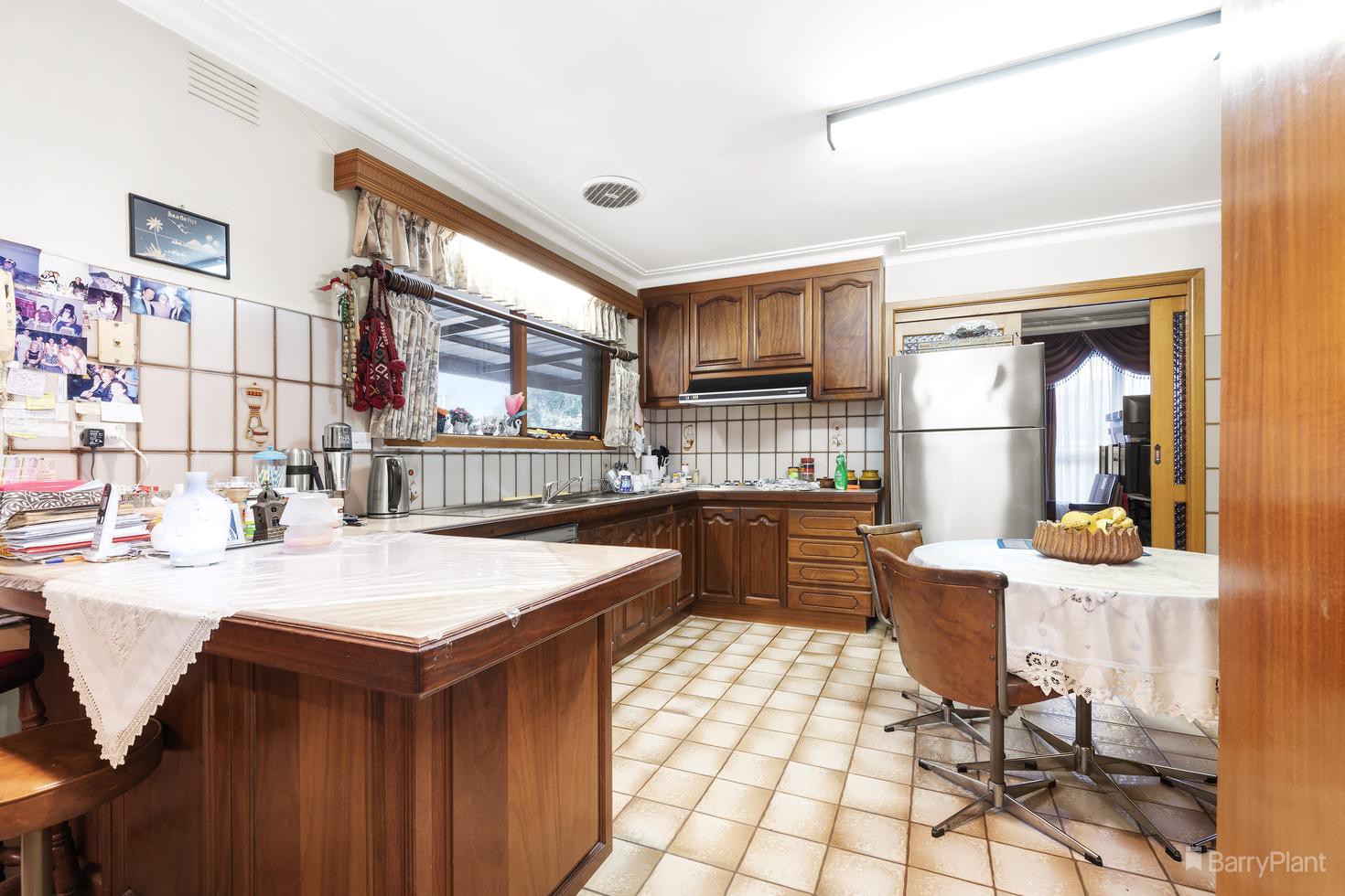 23 Philip Avenue, Doncaster, VIC 3108, Doncaster - Thumbnail 2