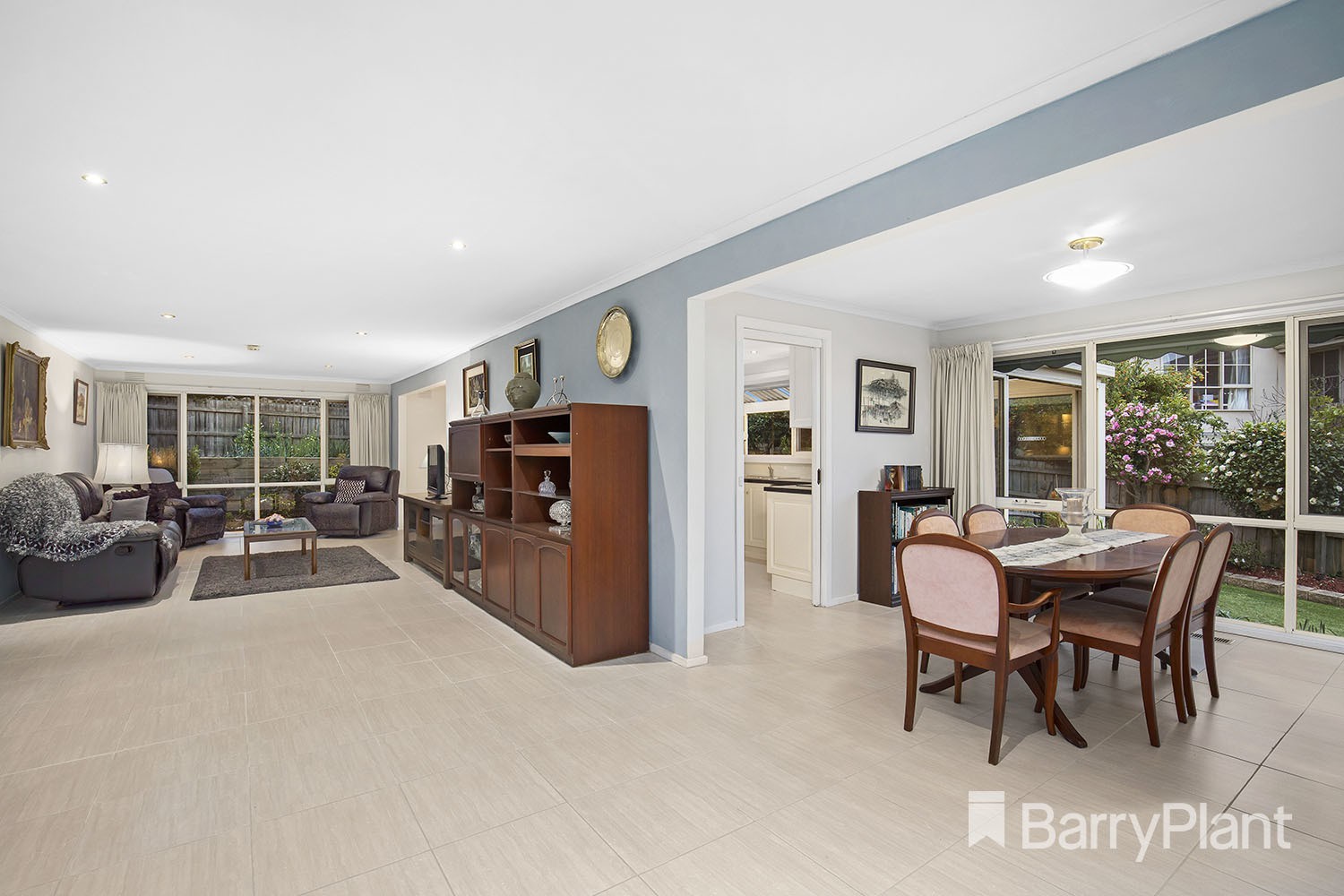 9 Karnak CourtGlen Waverley, VIC 3150, Glen Waverley - Thumbnail 5