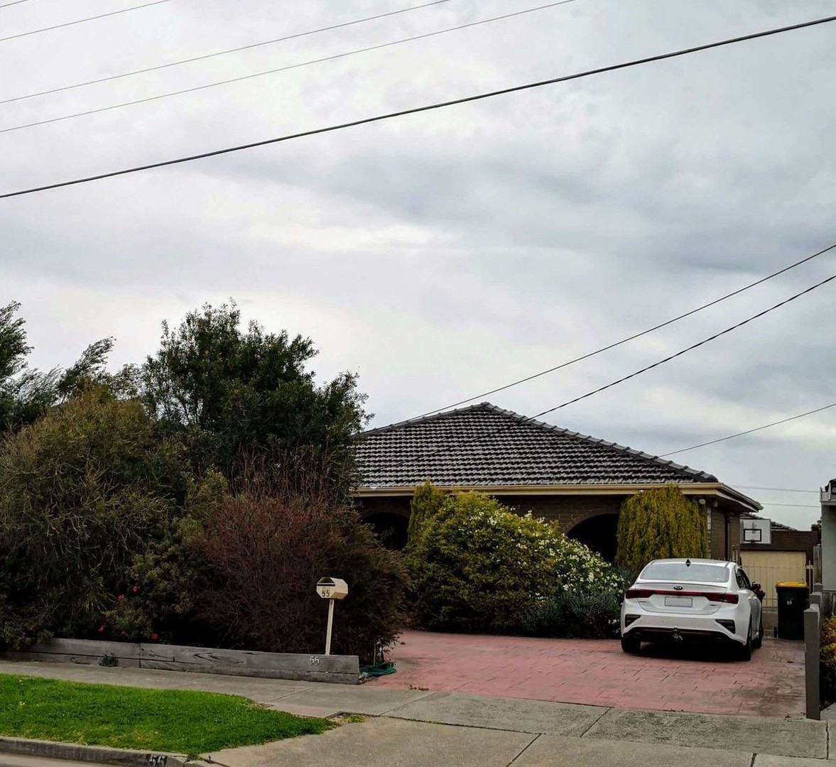 55 Roland AvenueStrathmore, VIC 3041, Strathmore - Thumbnail 2