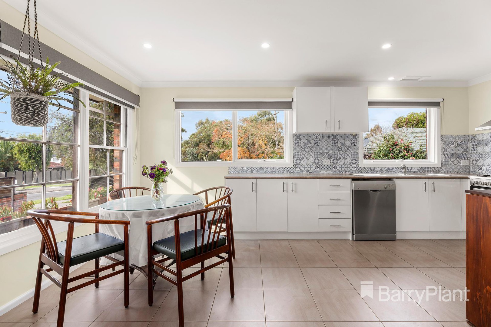 60 Elder Street, Watsonia, VIC 3087 - Thumbnail 2 - 20/09/2021