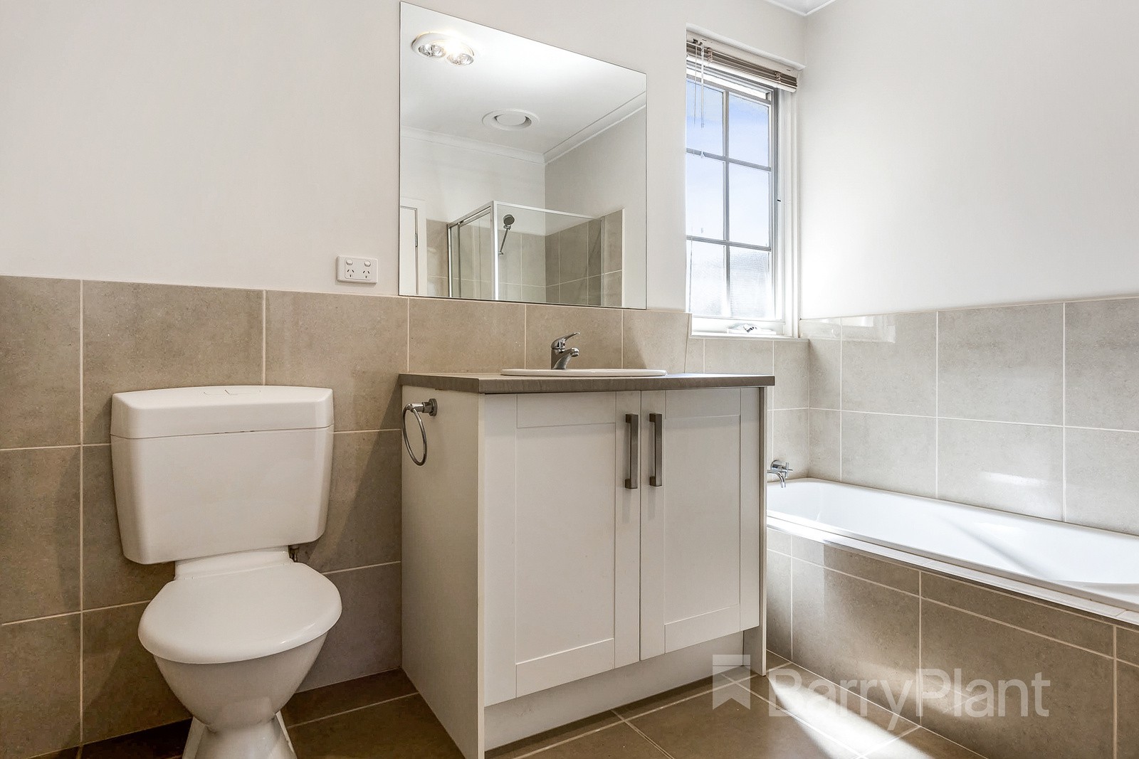 1/102-108 Croydon Road, Croydon, VIC 3136 - Thumbnail 2 - 21/09/2021