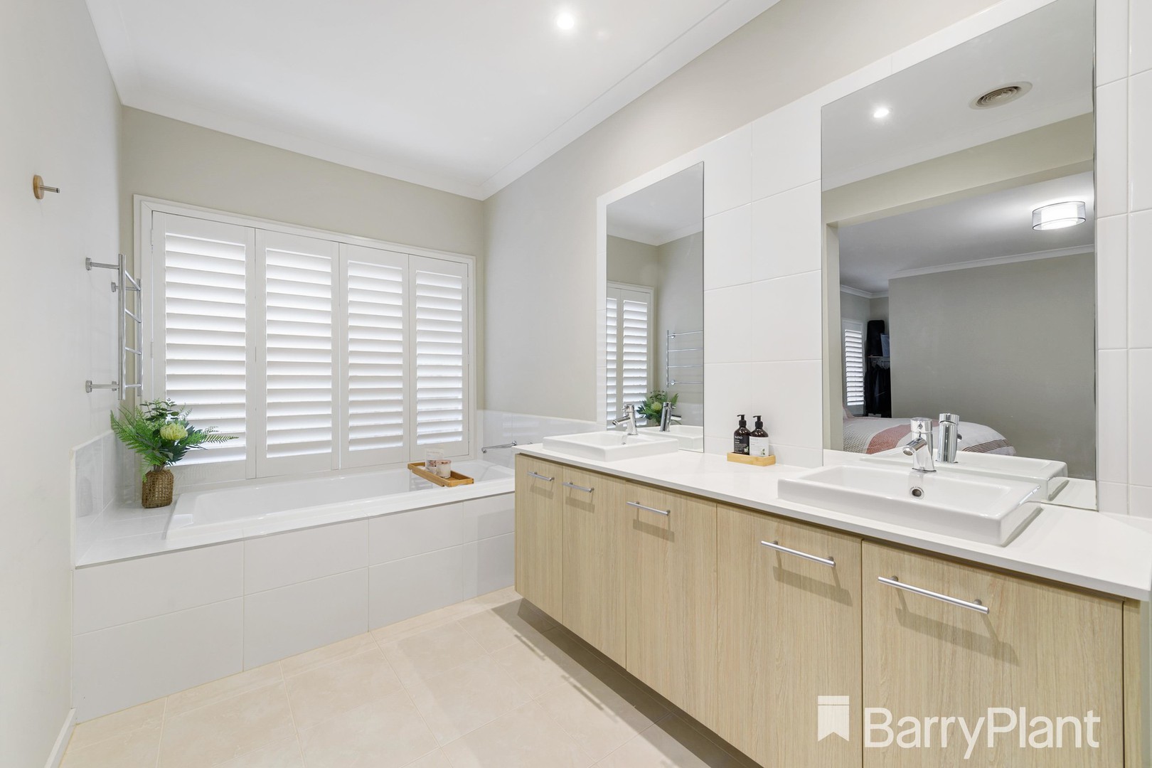 9 Evadene DriveTarneit, VIC 3029, Tarneit - Thumbnail 4