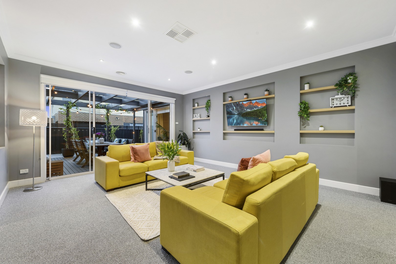 2 Cassan WayCaroline Springs, VIC 3023, Caroline Springs - Thumbnail 7