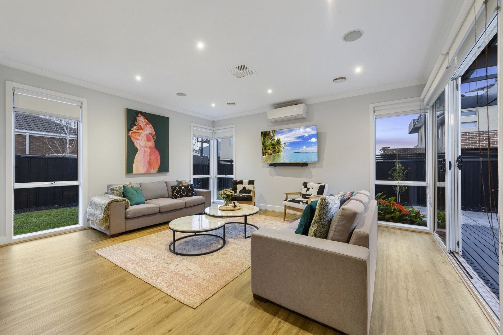 2 Cassan WayCaroline Springs, VIC 3023, Caroline Springs - Thumbnail 8