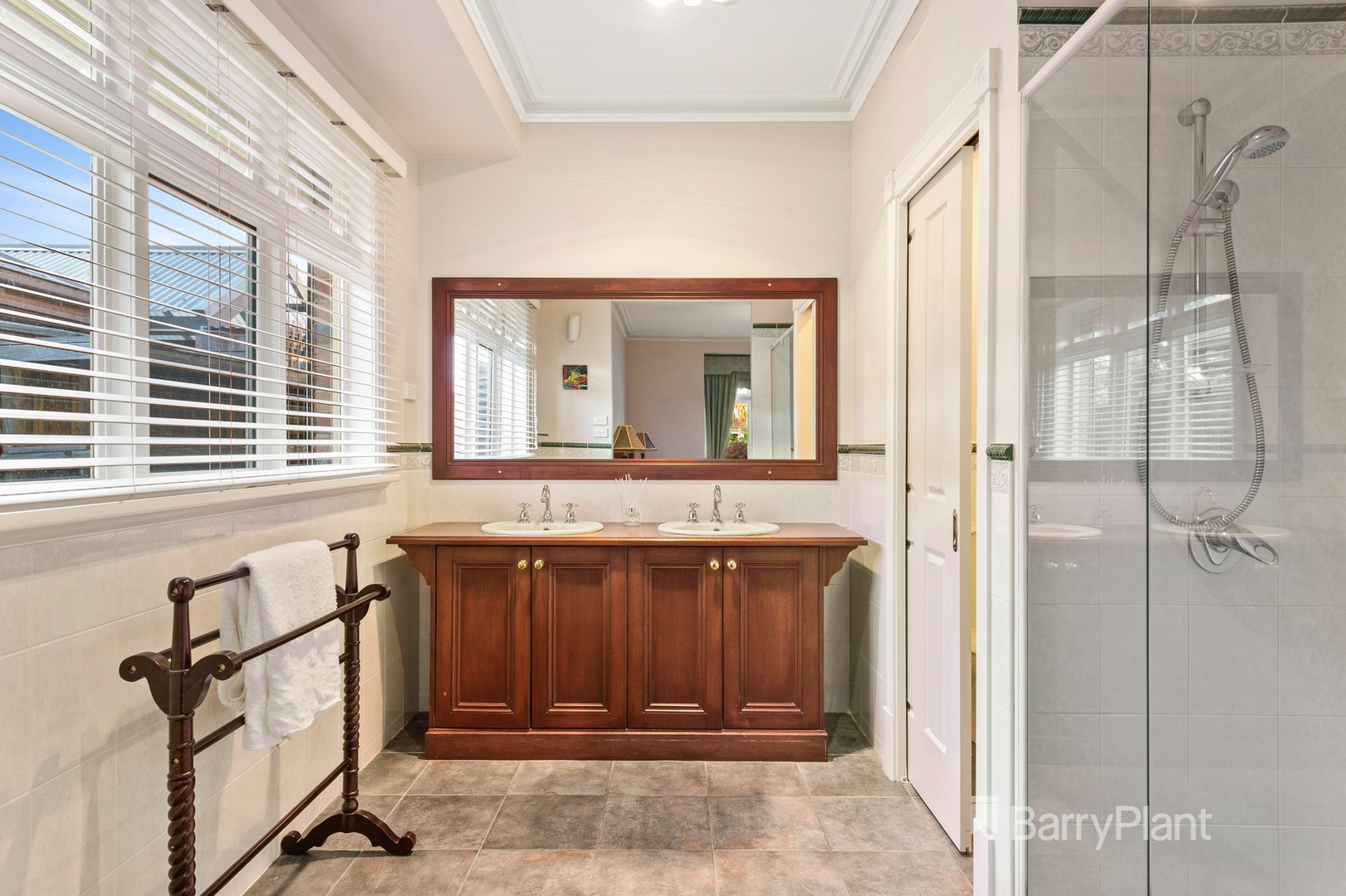 15 Downey  DriveDoreen, VIC 3754, Doreen - Thumbnail 7