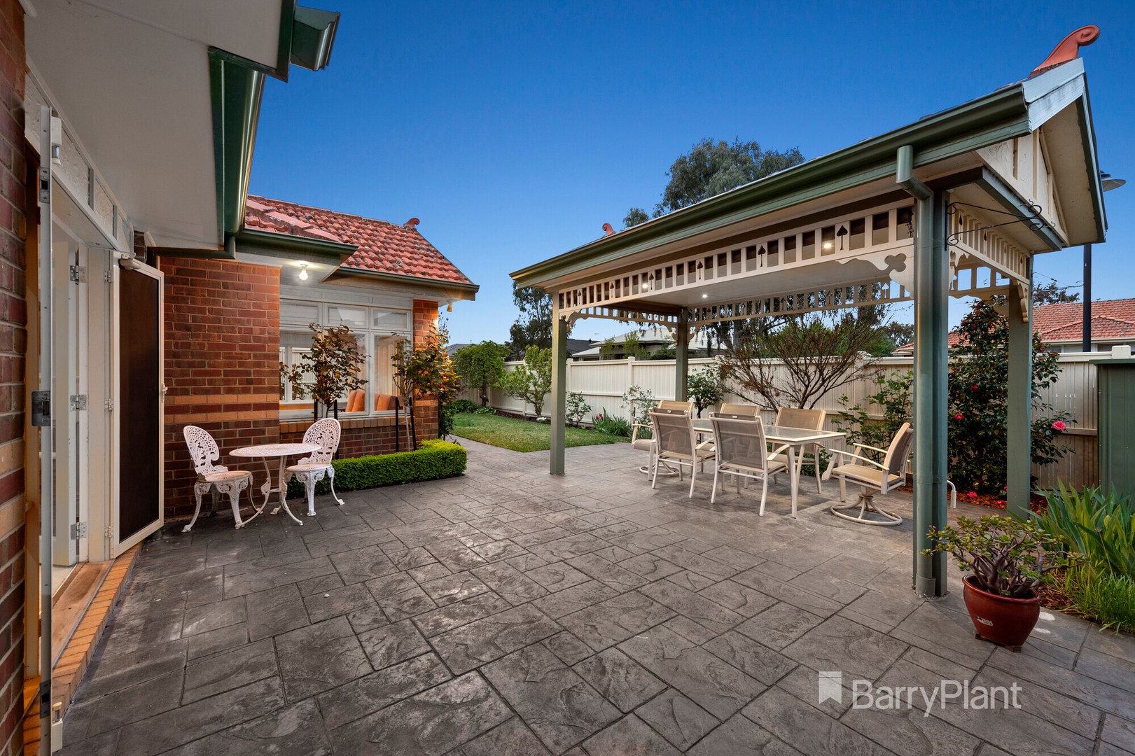 15 Downey  DriveDoreen, VIC 3754, Doreen - Thumbnail 8