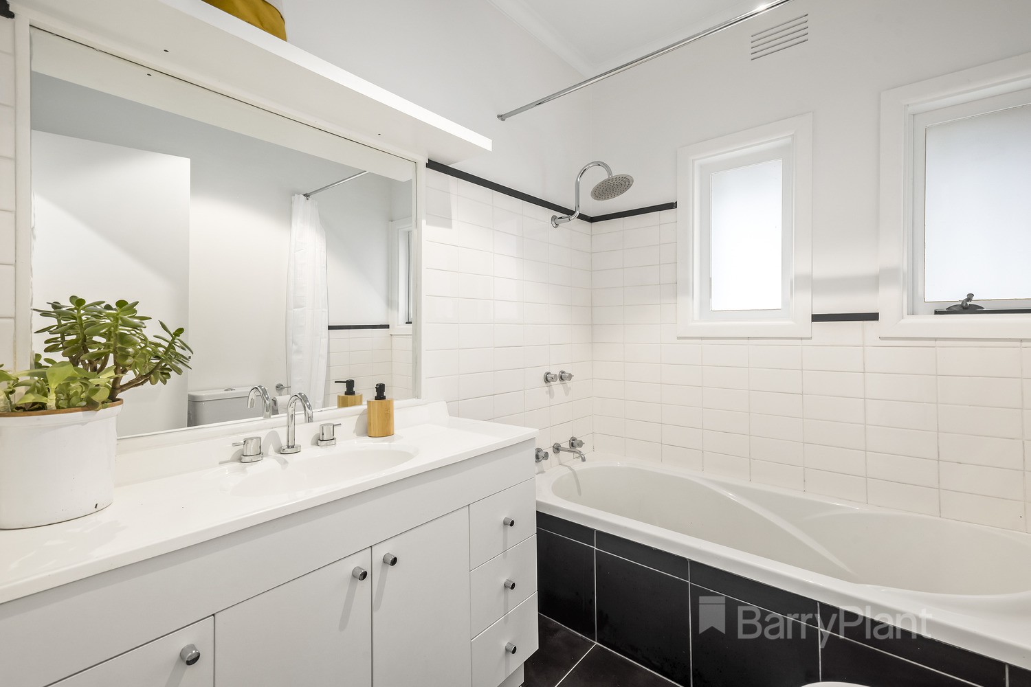 14 Loyola CourtWatsonia, VIC 3087, Watsonia - Thumbnail 8