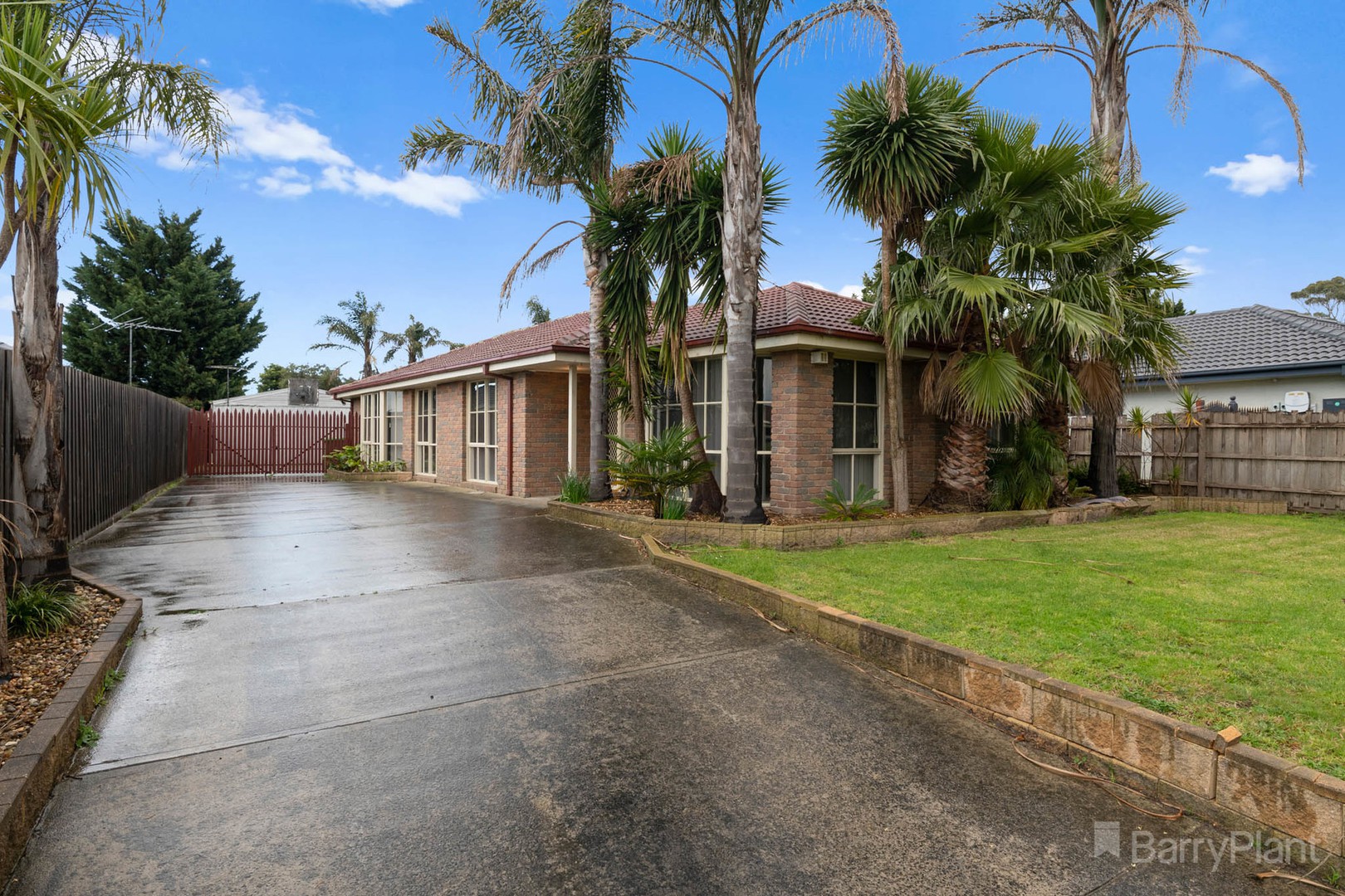 15 Katjusha Court, Pakenham, VIC 3810 - Thumbnail 2 - 21/09/2021