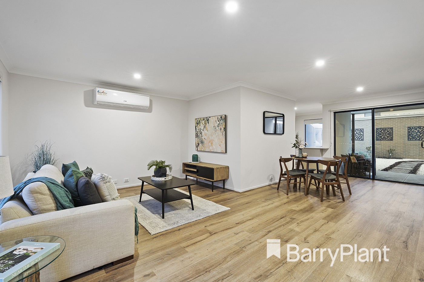 8 Yeoman LaneChirnside Park, VIC 3116, Chirnside Park - Thumbnail 5