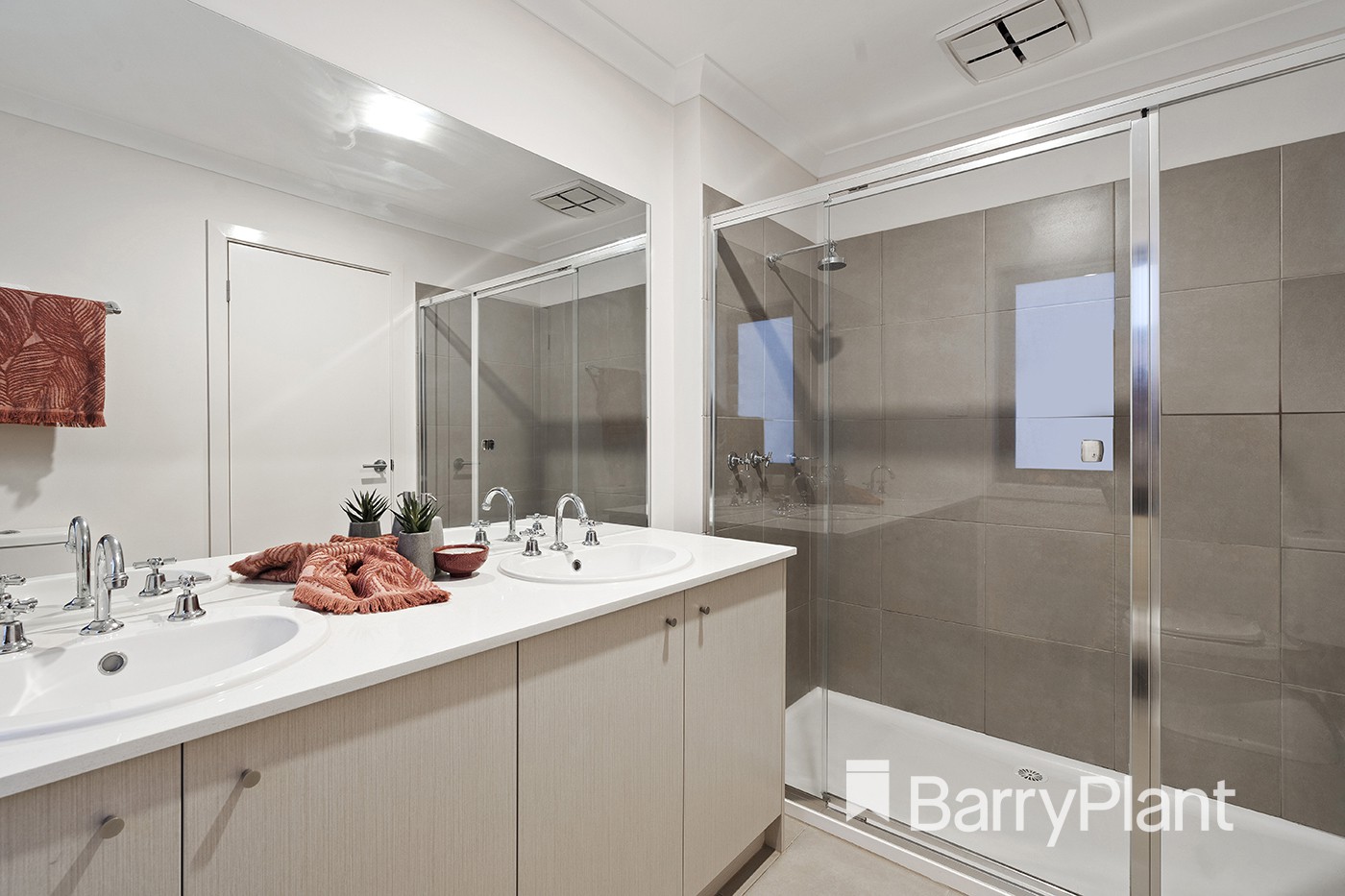 8 Yeoman LaneChirnside Park, VIC 3116, Chirnside Park - Thumbnail 7