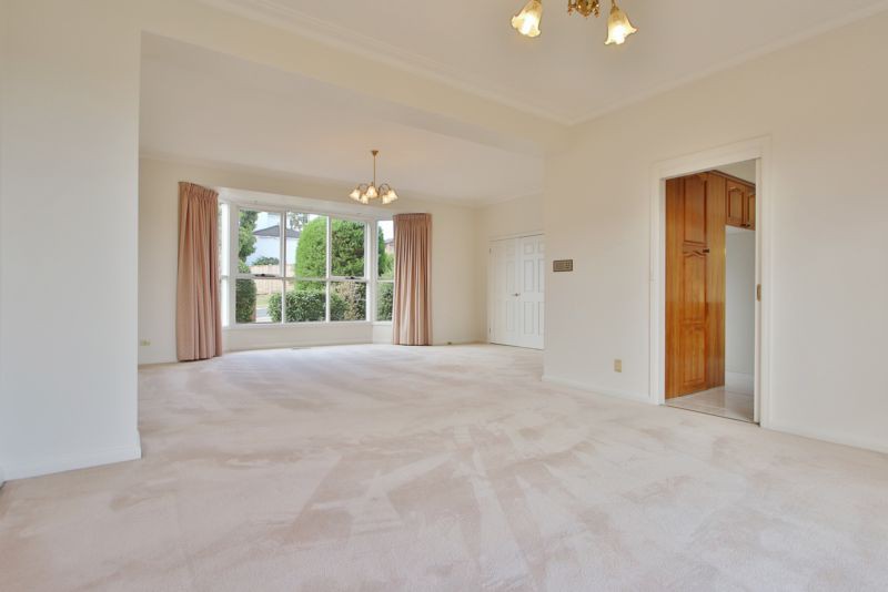 1 Annan Place, Templestowe, VIC 3106 - Thumbnail 1 - 22/09/2021