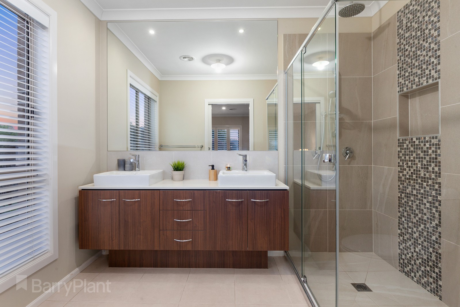 224 Saltwater PromenadePoint Cook, VIC 3030, Point Cook - Thumbnail 6