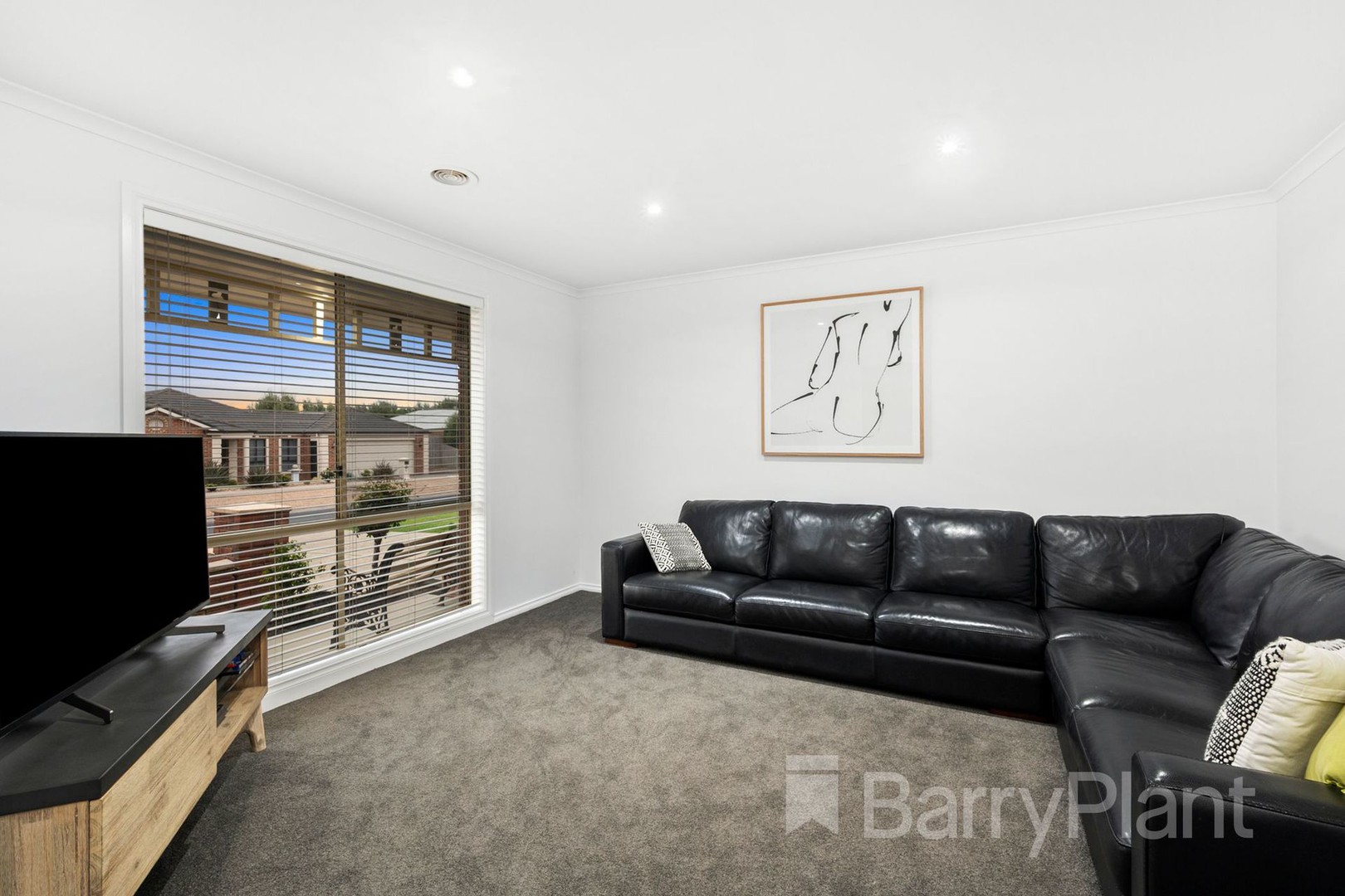 8 Jarrahwood PlaceWaurn Ponds, VIC 3216, Waurn Ponds - Thumbnail 3