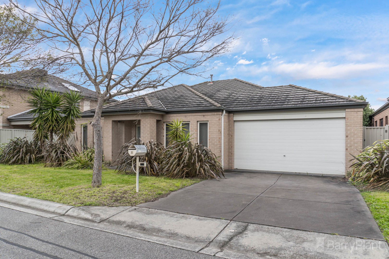 32 Macquarie CircuitPakenham, VIC 3810, Pakenham - Thumbnail 2